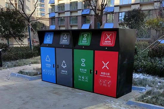 小區(qū)安裝四分類垃圾桶罩，垃圾分類亭
